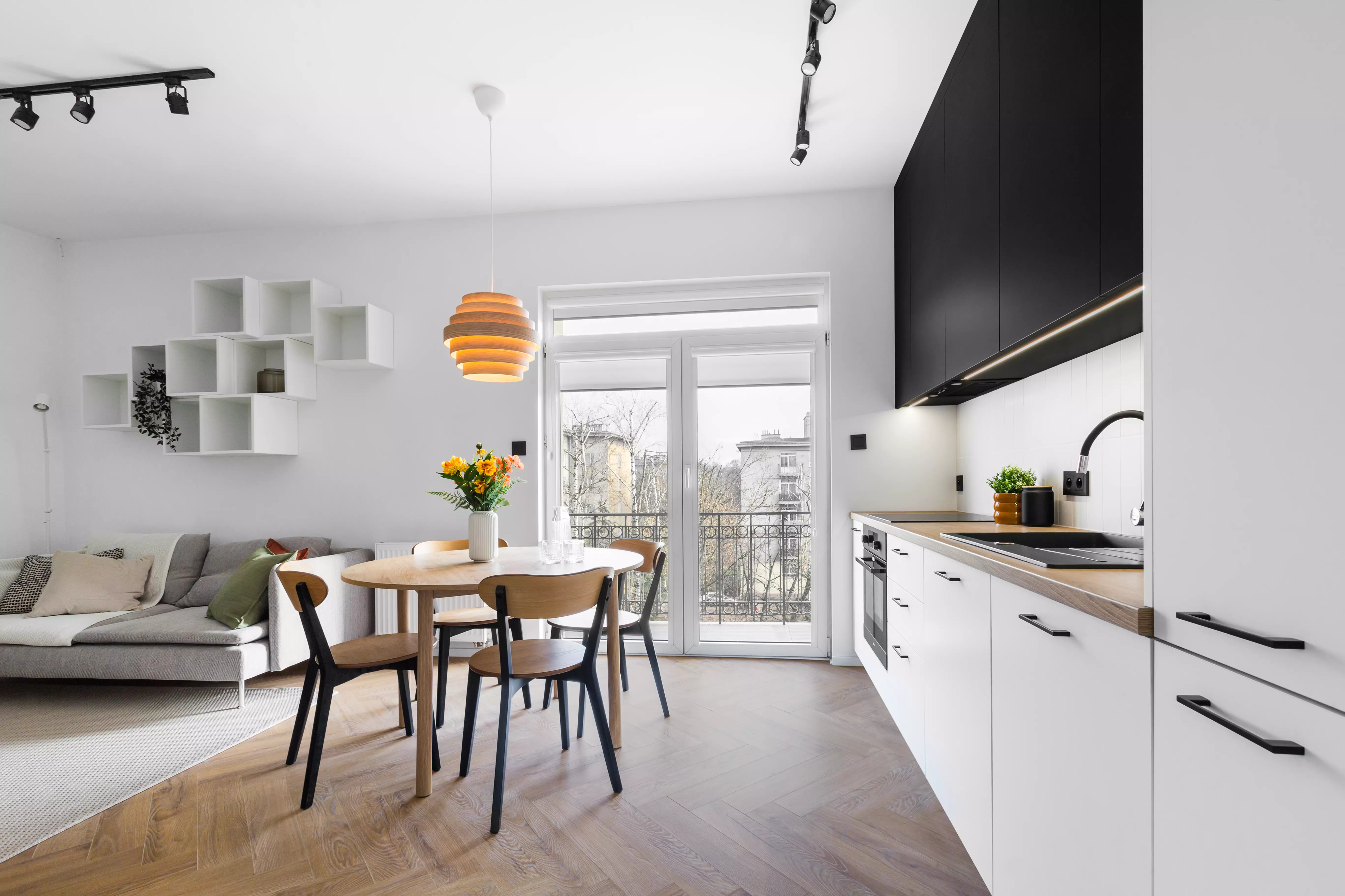 Funkcjonalne 50 m² w Nowej Hucie – kompleksowe wykończenie 